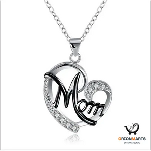 Color Separation Heart-shaped Diamonds Mom Necklace