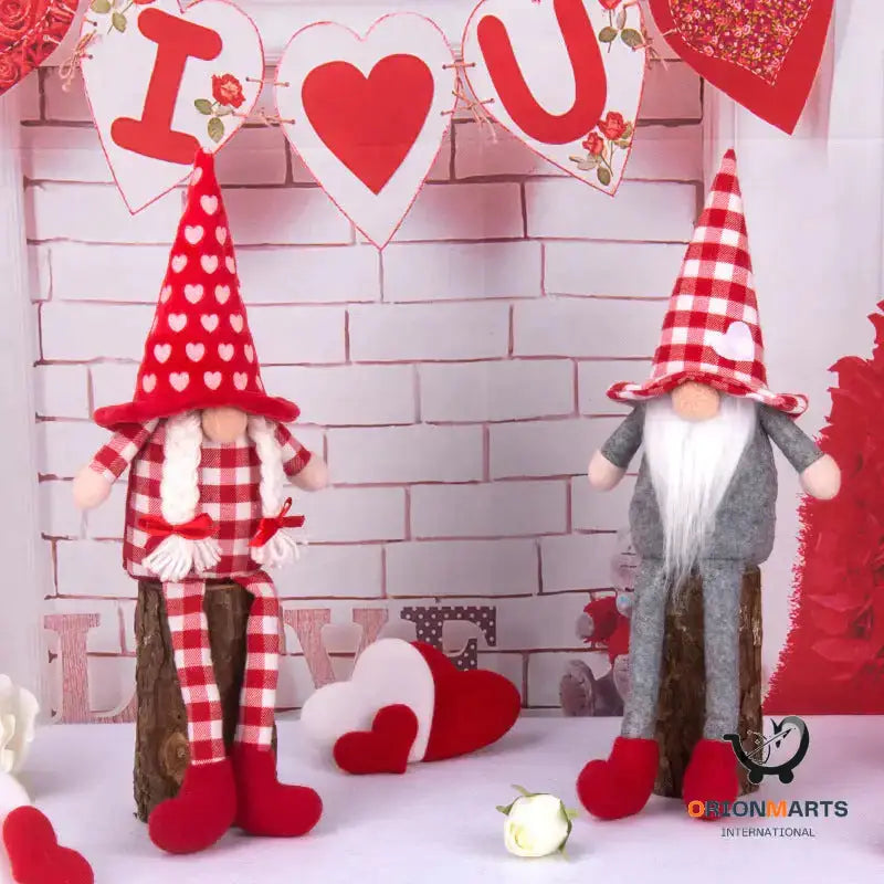 Faceless Sitting Rudolph Doll for Valentine’s Day